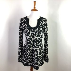 White House Black Market Tunic Black White